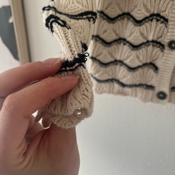 Zara Kids Beige and Black Patterned Sweater - Picture 6 of 6